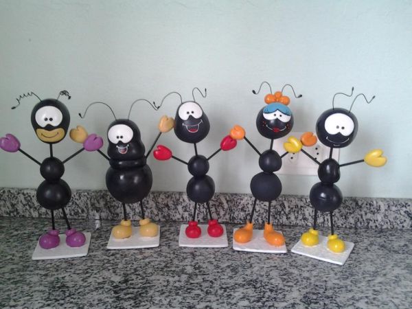 FORMIGAS.